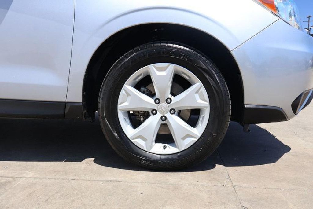 2015 SUBARU Forester - photo 13