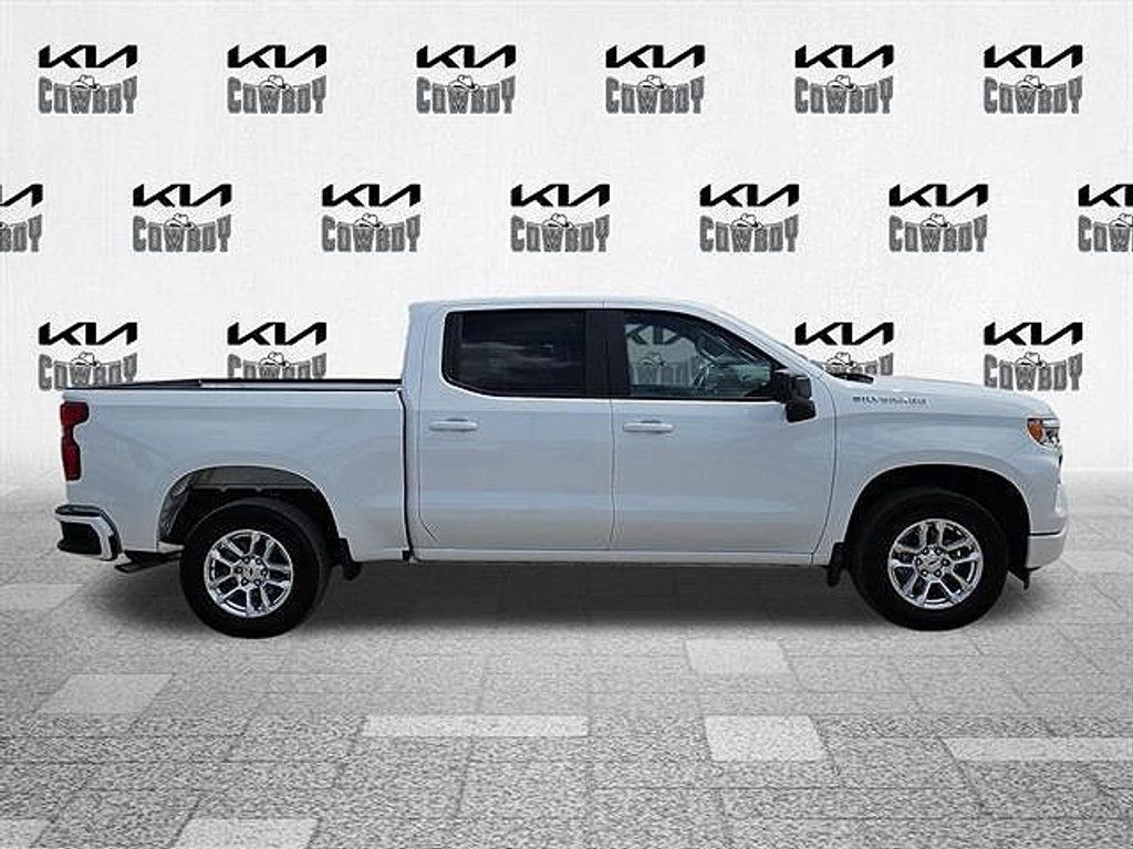 2026 CHEVROLET Silverado - photo 8