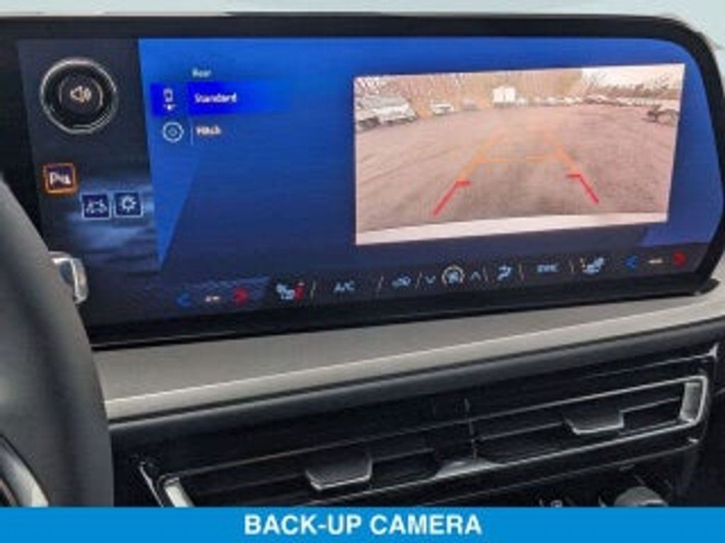 2024 CHEVROLET Traverse - photo 21