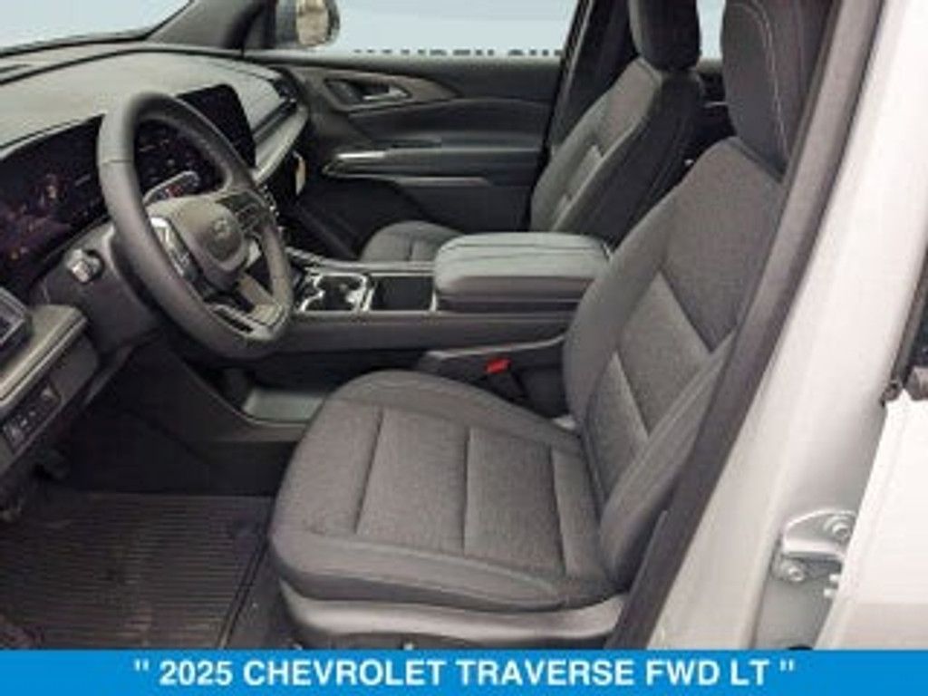 2024 CHEVROLET Traverse - photo 6