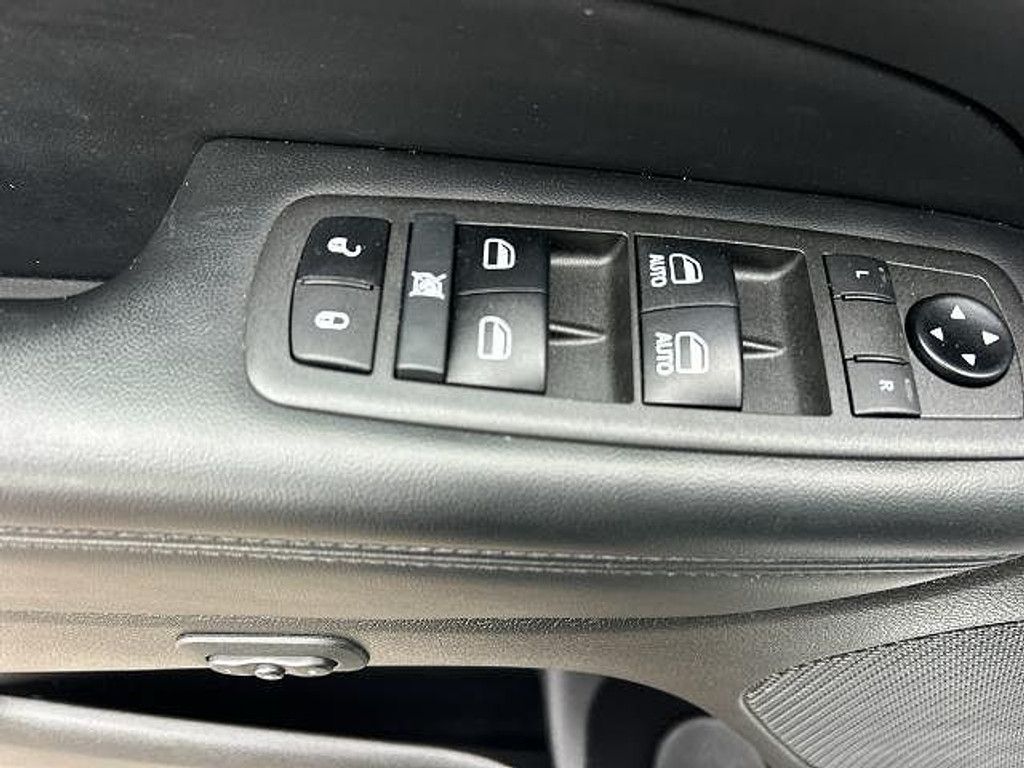 2021 JEEP Grand Cherokee - photo 20