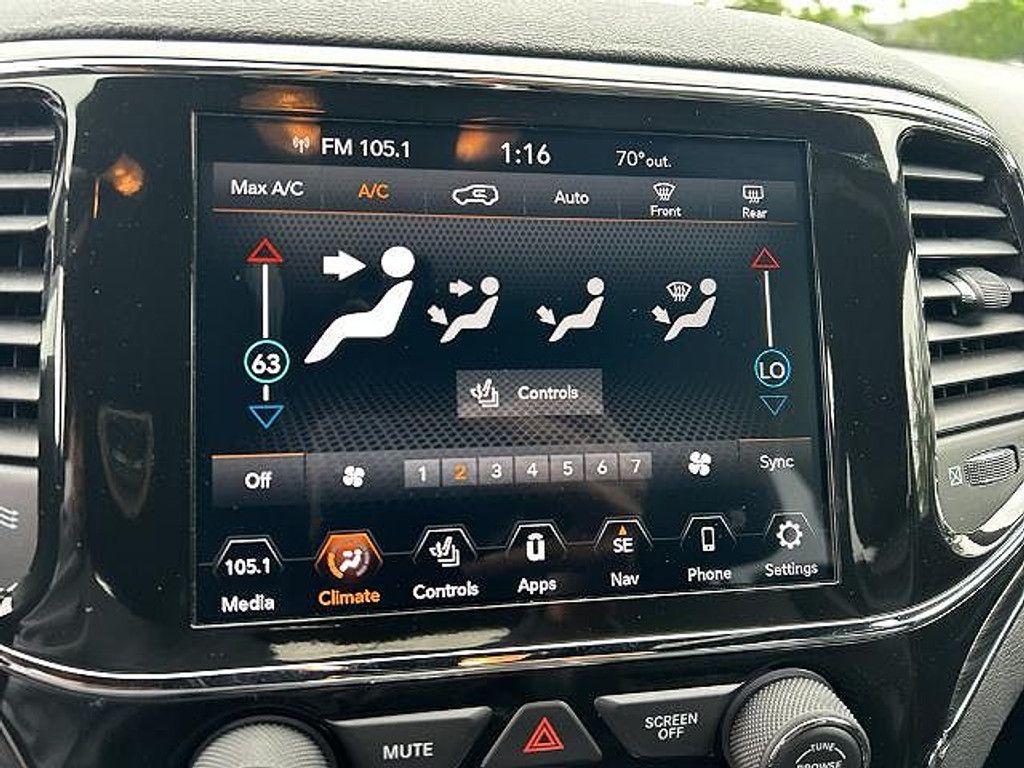 2021 JEEP Grand Cherokee - photo 25