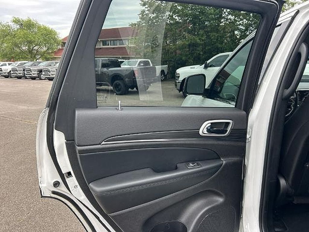 2021 JEEP Grand Cherokee - photo 16