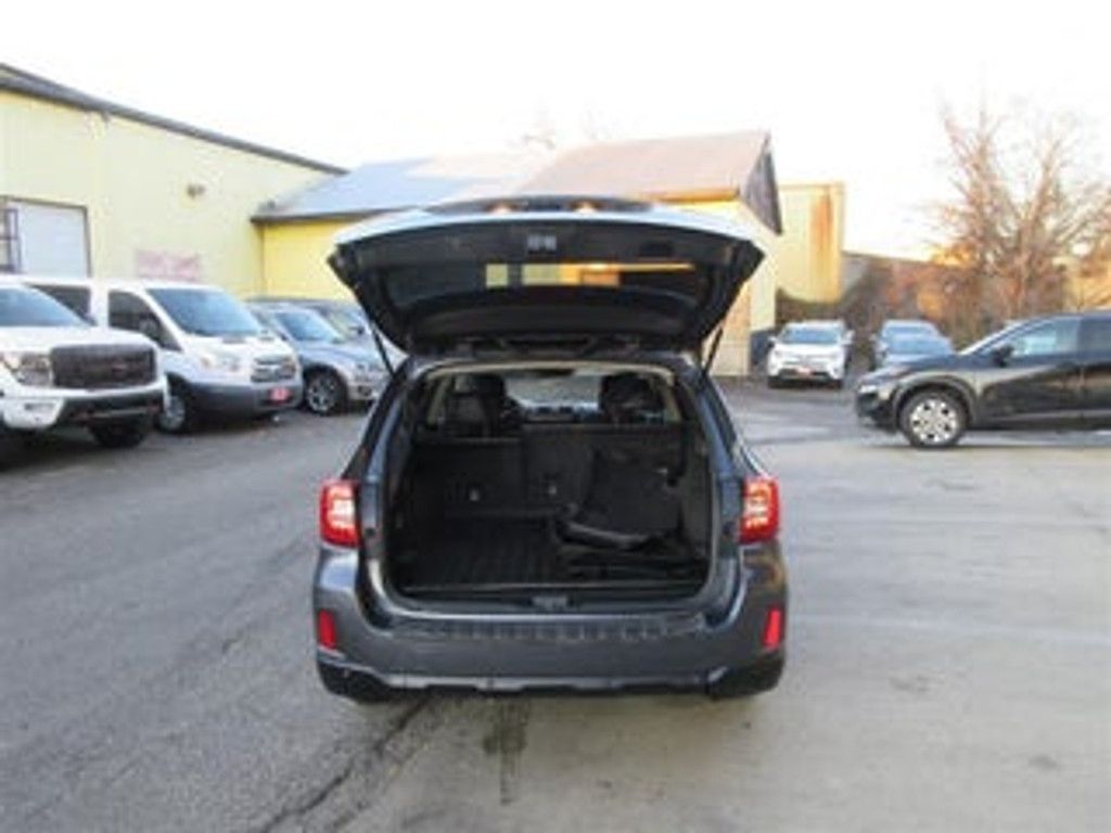 2016 SUBARU Outback - photo 5