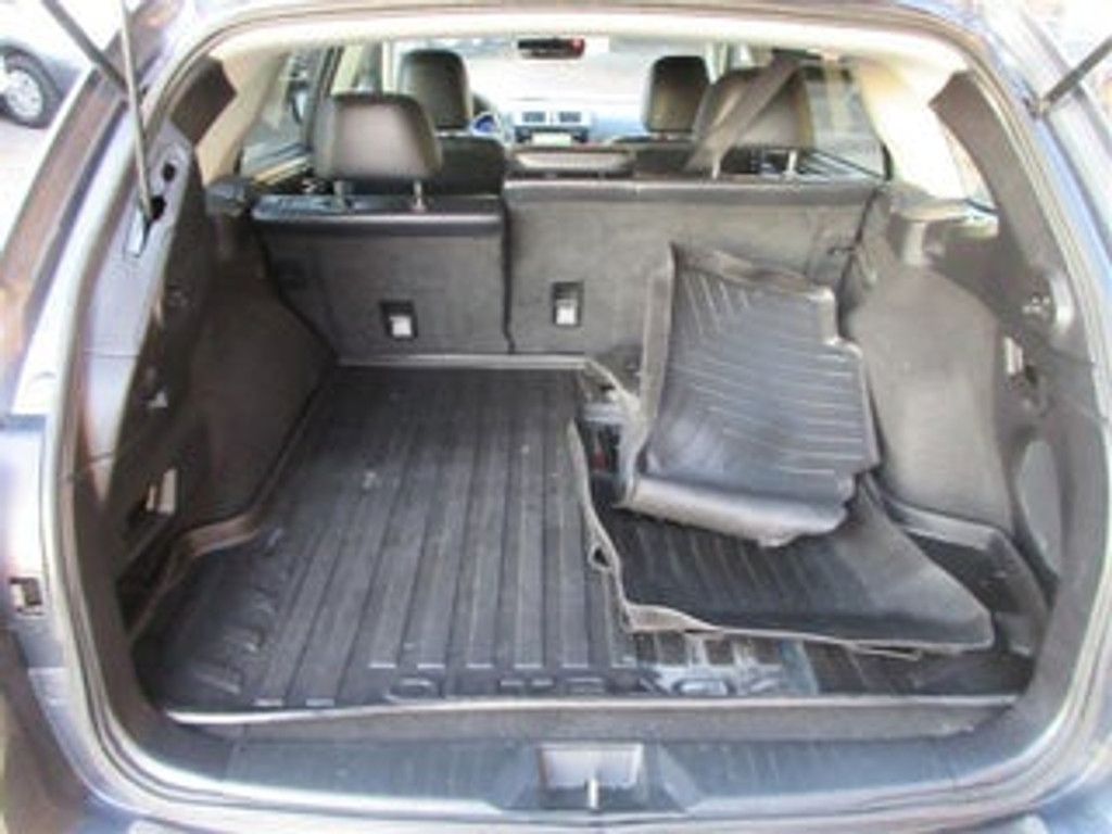 2016 SUBARU Outback - photo 6