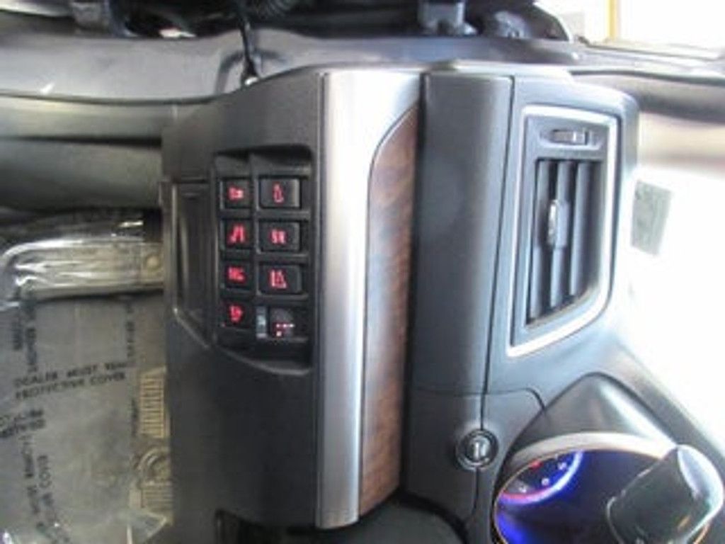 2016 SUBARU Outback - photo 13