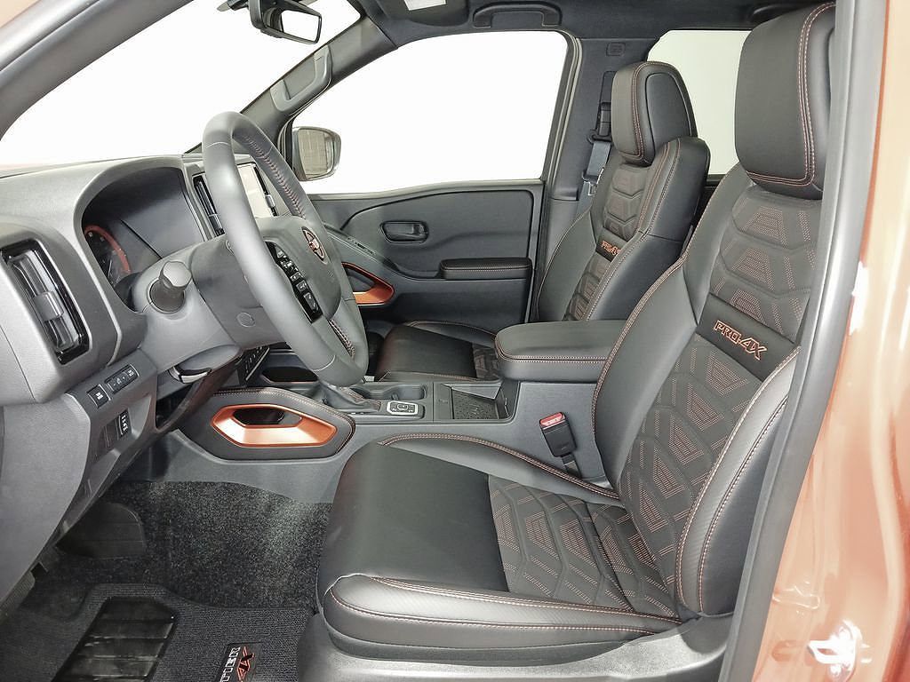 2026 NISSAN Frontier - photo 9