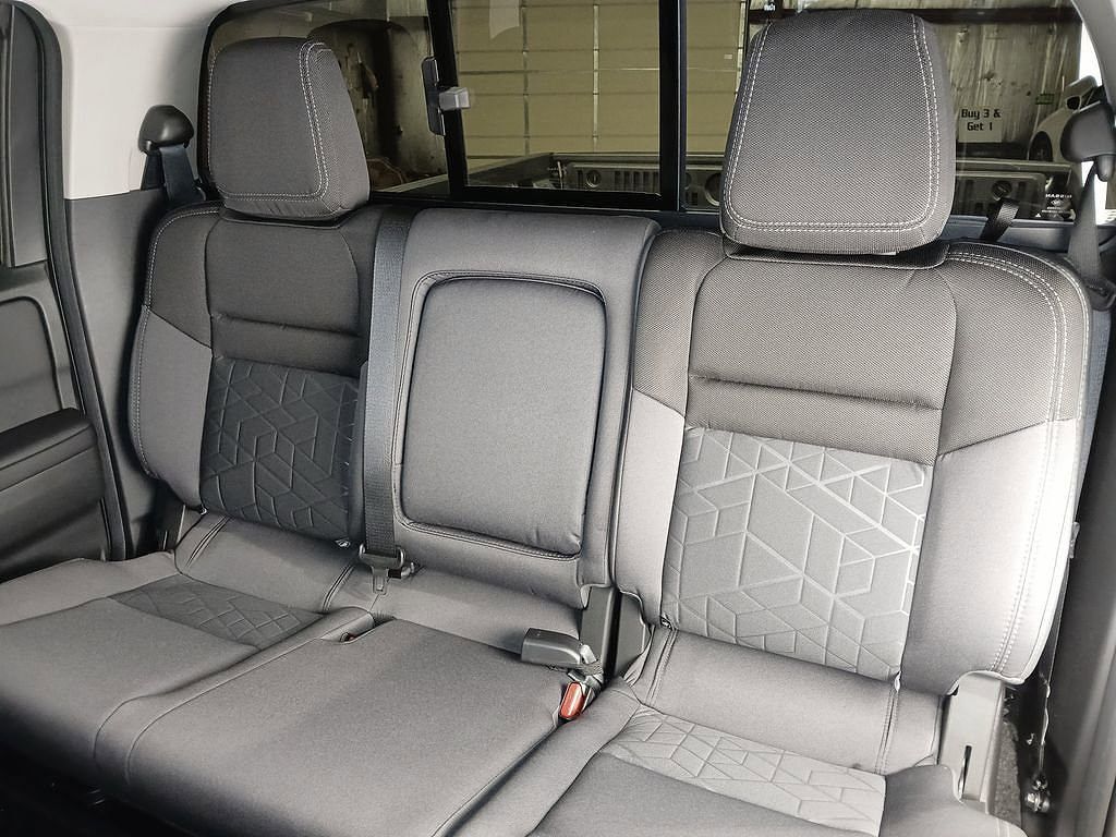 2026 NISSAN Frontier - photo 12