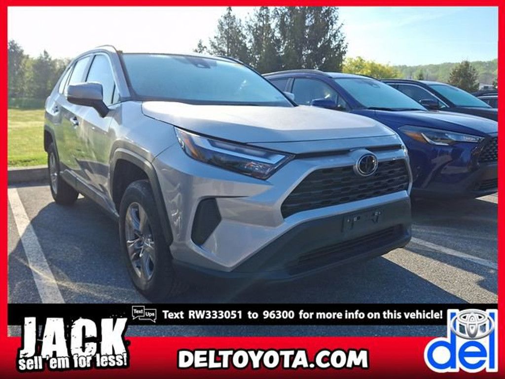 2024 Toyota RAV4 XLE