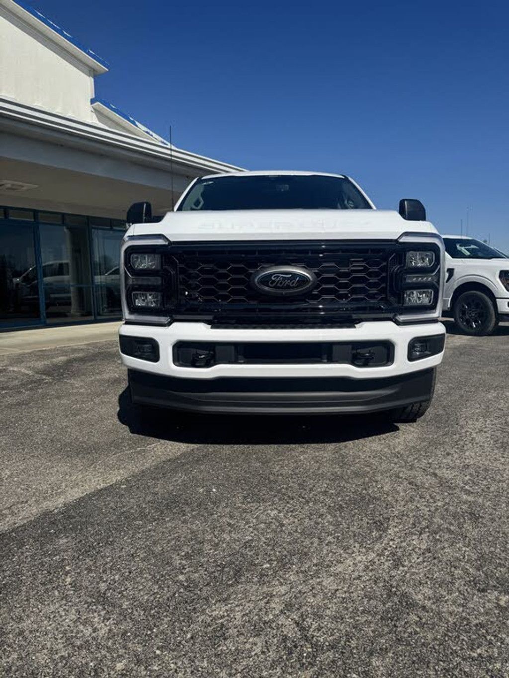 2026 FORD F-350 - photo 2