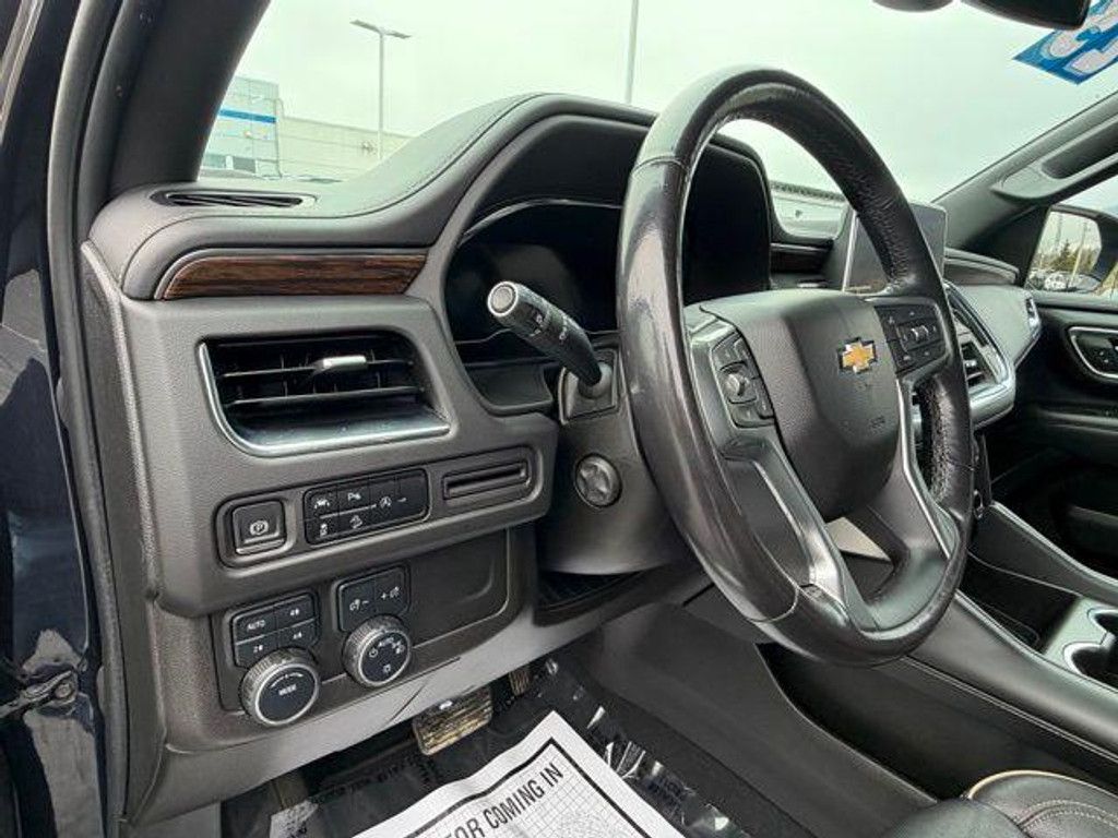 2023 CHEVROLET Suburban - photo 36