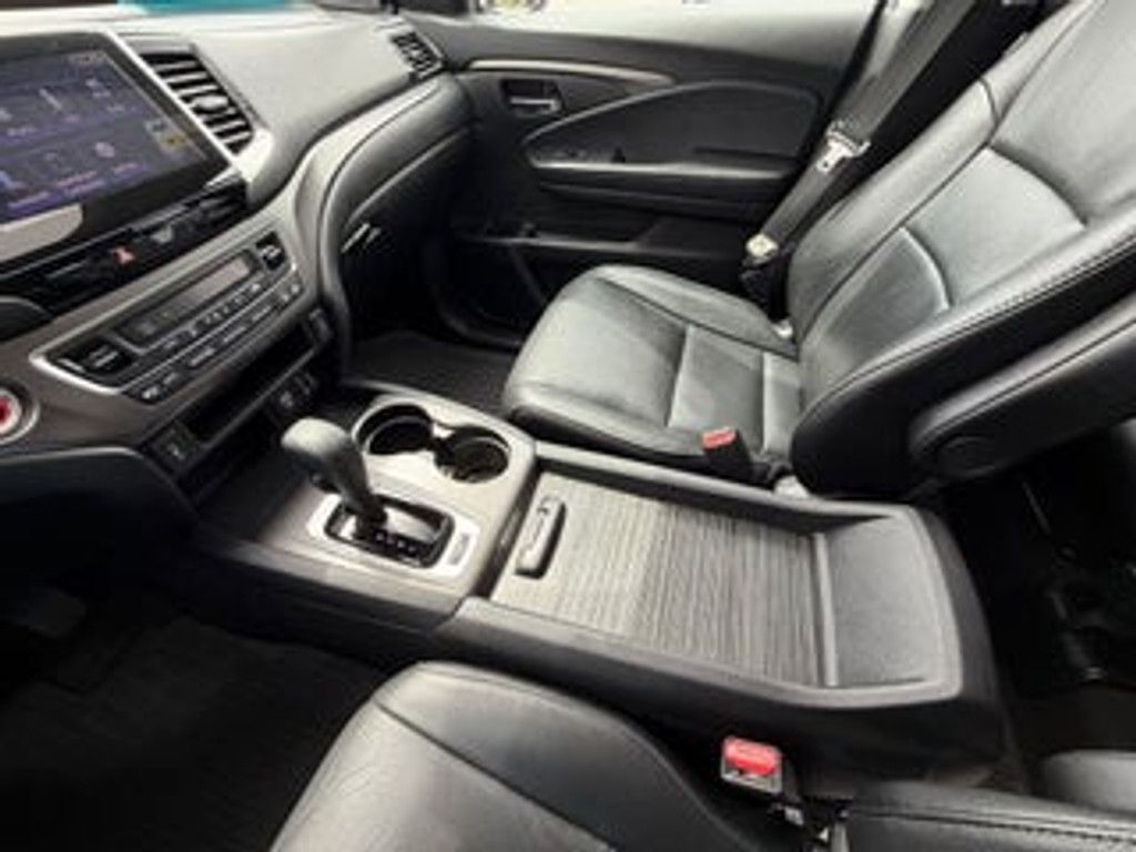 2017 NISSAN Rogue - photo 20