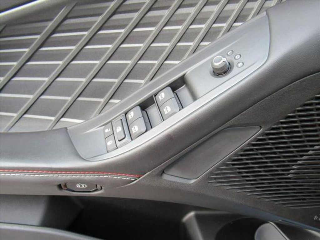 2026 DODGE Charger - photo 19