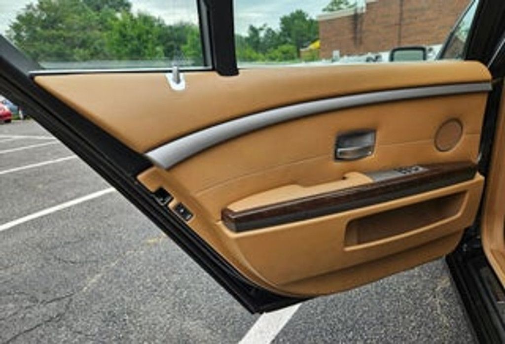 2008 BMW 750Li - photo 15
