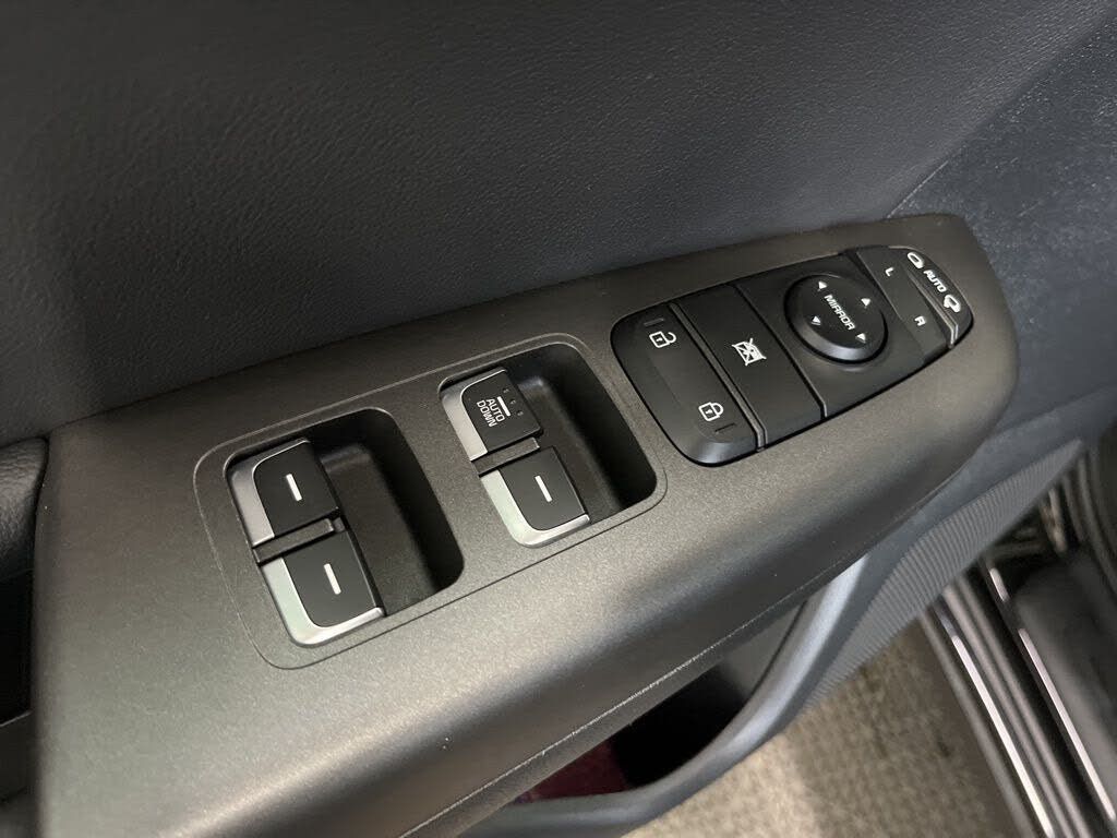 2022 KIA Sportage - photo 4