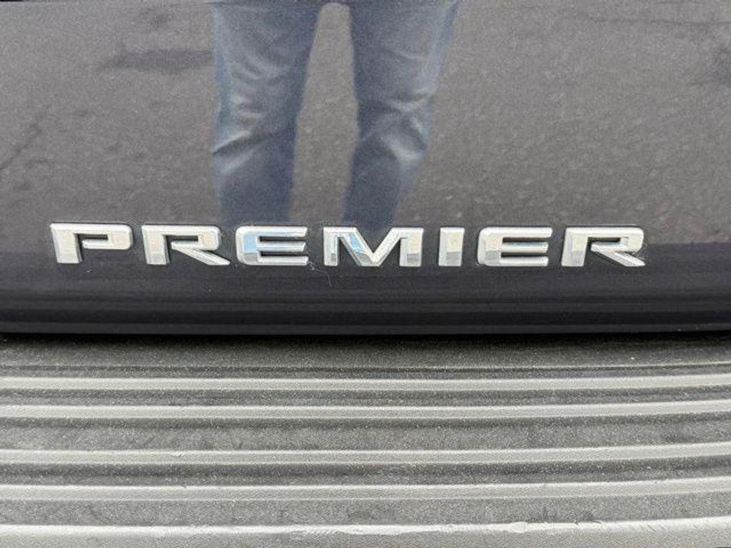 2023 CHEVROLET Suburban - photo 21