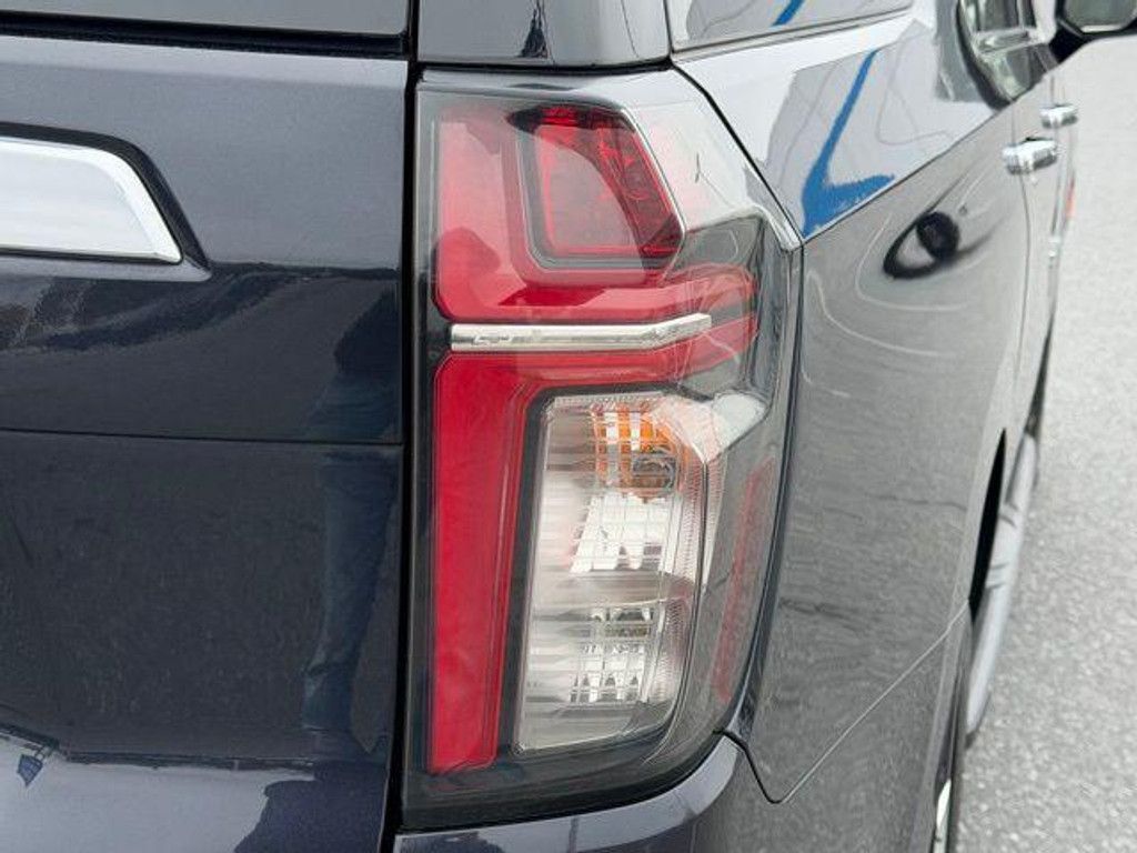 2023 CHEVROLET Suburban - photo 22