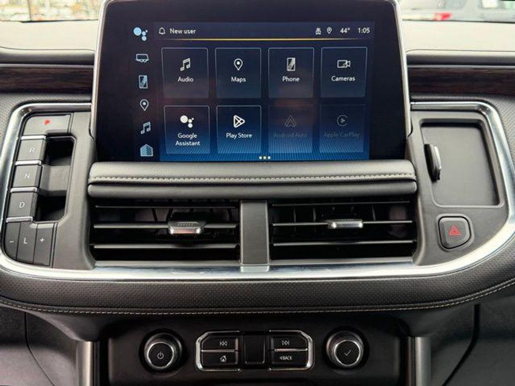 2023 CHEVROLET Suburban - photo 5