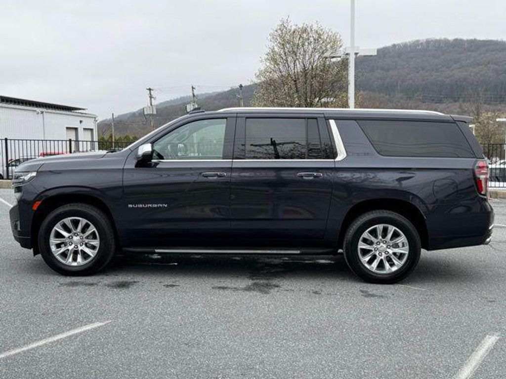 2023 CHEVROLET Suburban - photo 12