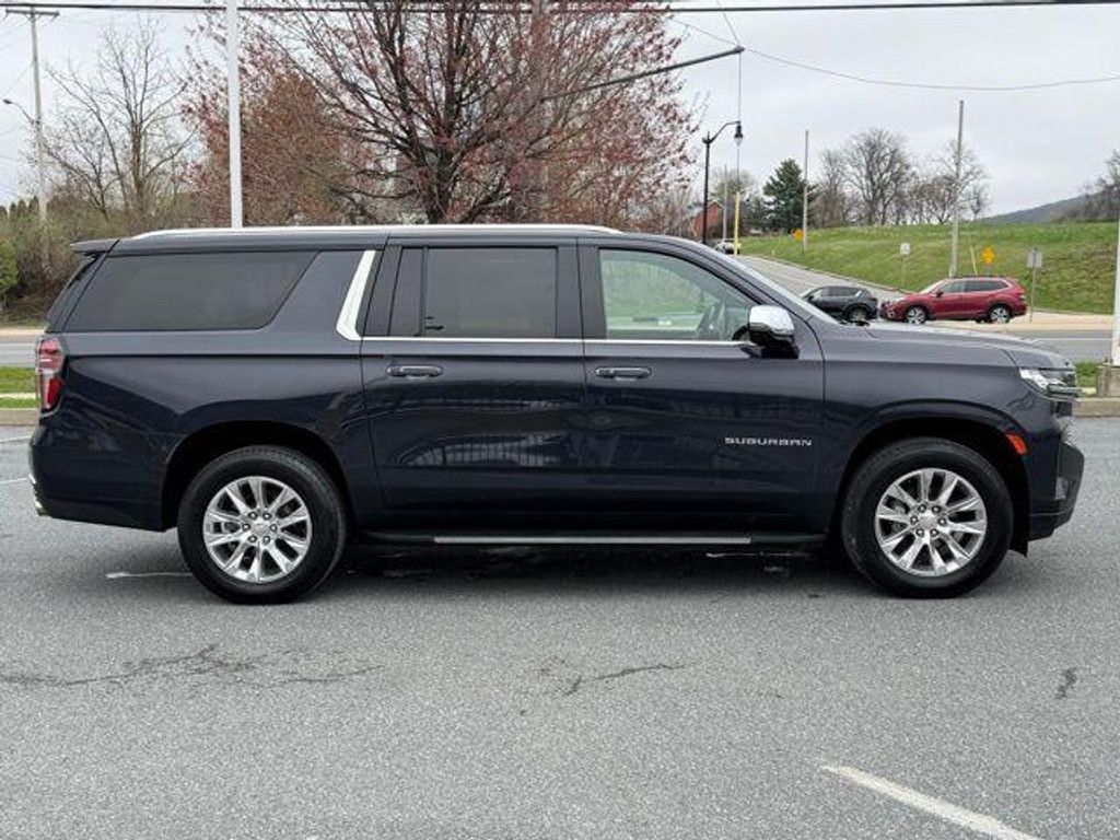 2023 CHEVROLET Suburban - photo 16