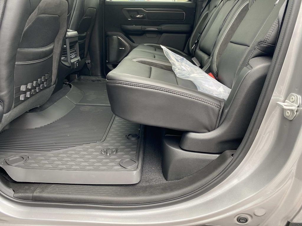 2026 RAM 1500 - photo 10