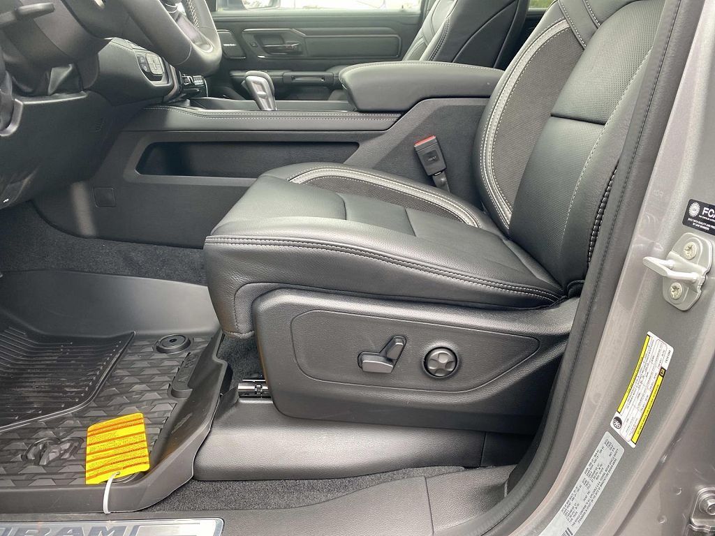 2026 RAM 1500 - photo 13