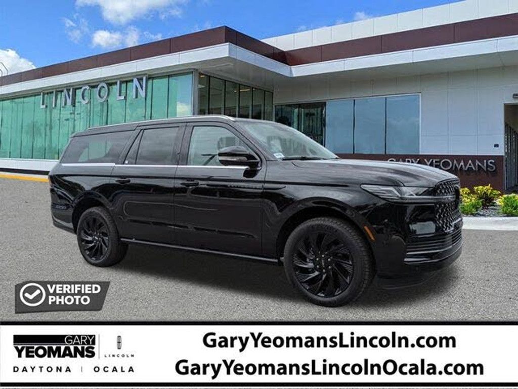 2026 LINCOLN Navigator L - main photo