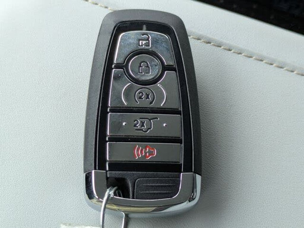 2026 LINCOLN Navigator L - photo 30