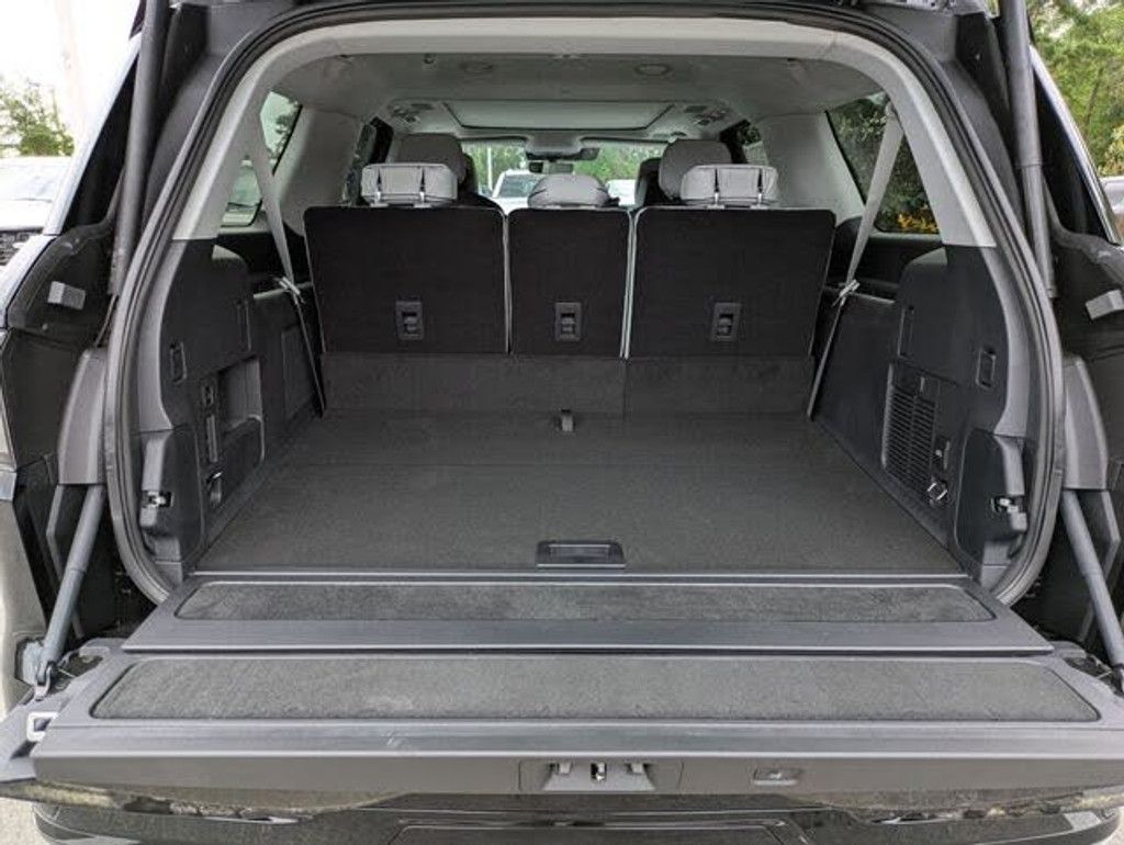 2026 LINCOLN Navigator L - photo 13