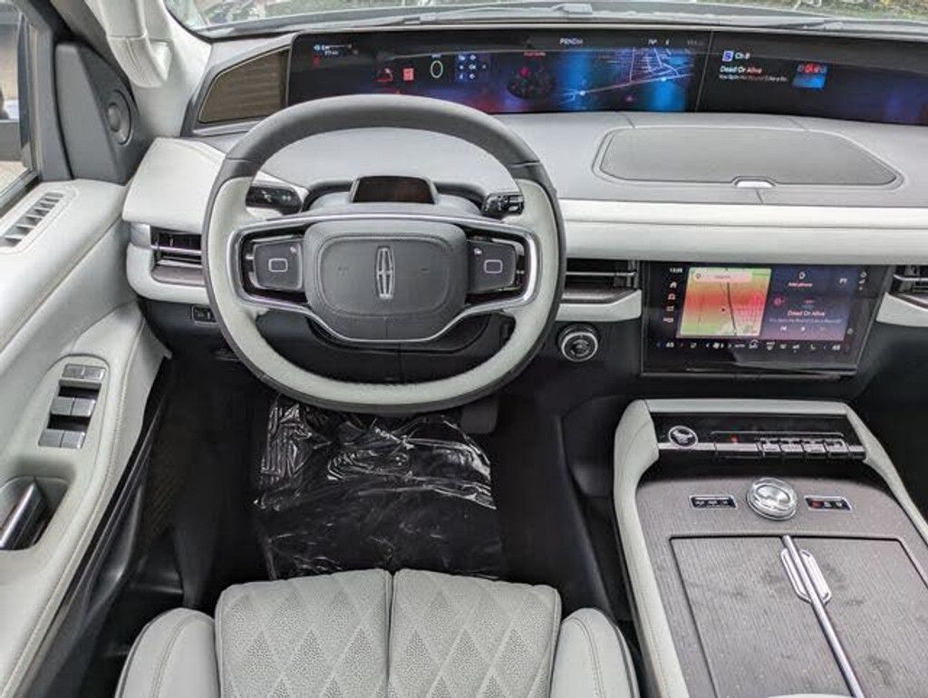 2026 LINCOLN Navigator L - photo 16