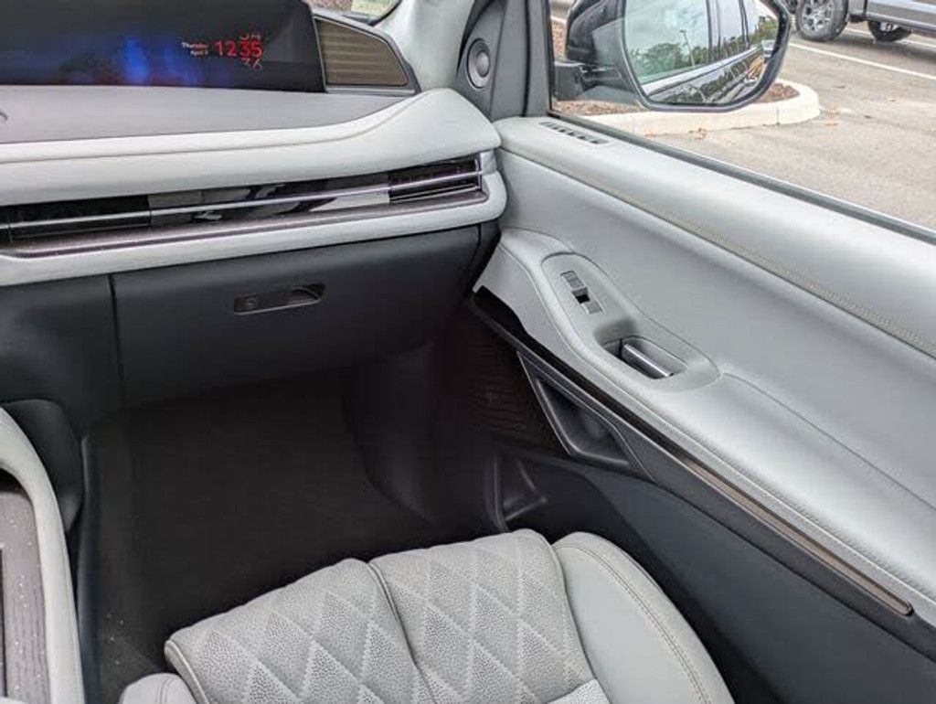 2026 LINCOLN Navigator L - photo 17