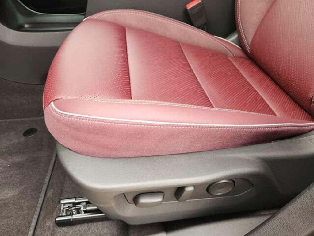 2026 BUICK Envision - photo 18