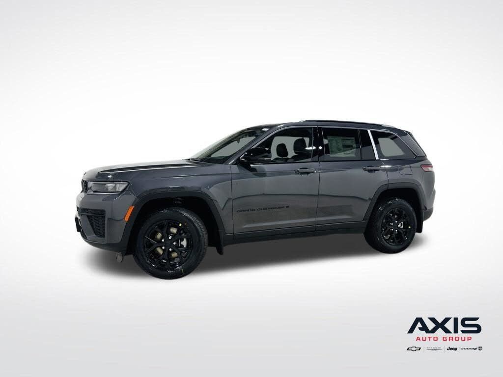 2026 Jeep Grand Cherokee Base Laredo