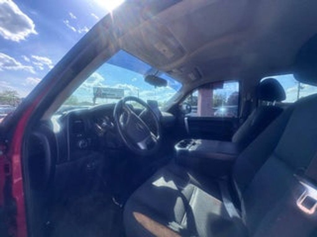 2011 CHEVROLET Silverado - photo 4