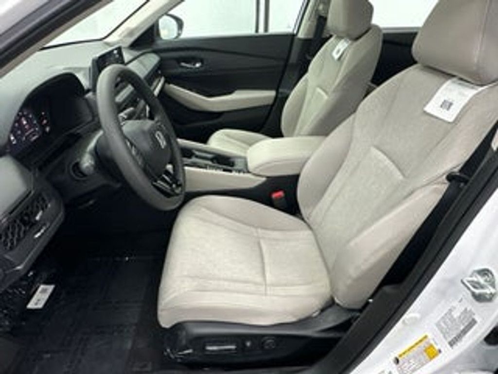 2026 HONDA Accord - photo 9