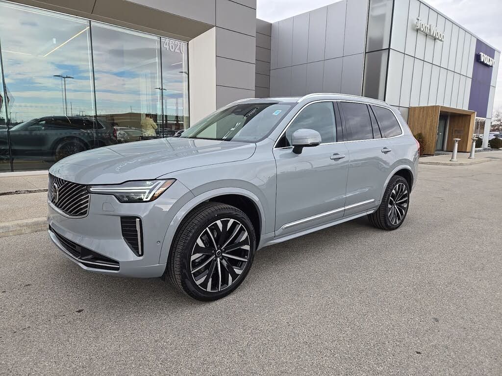 2026 Volvo XC90 Ultra Bright