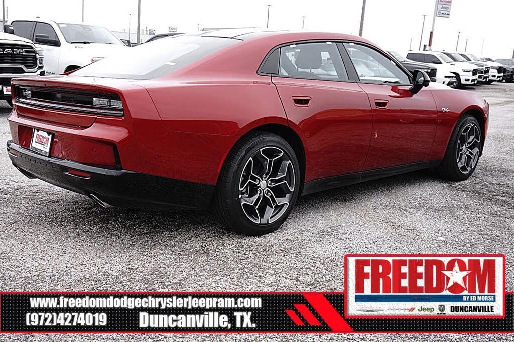 2026 DODGE Charger - photo 5