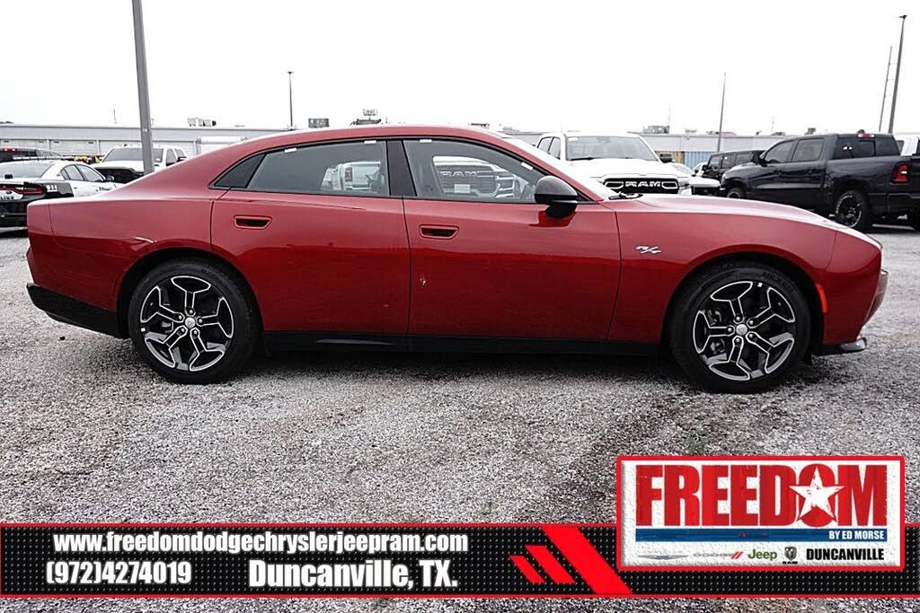 2026 DODGE Charger - photo 6