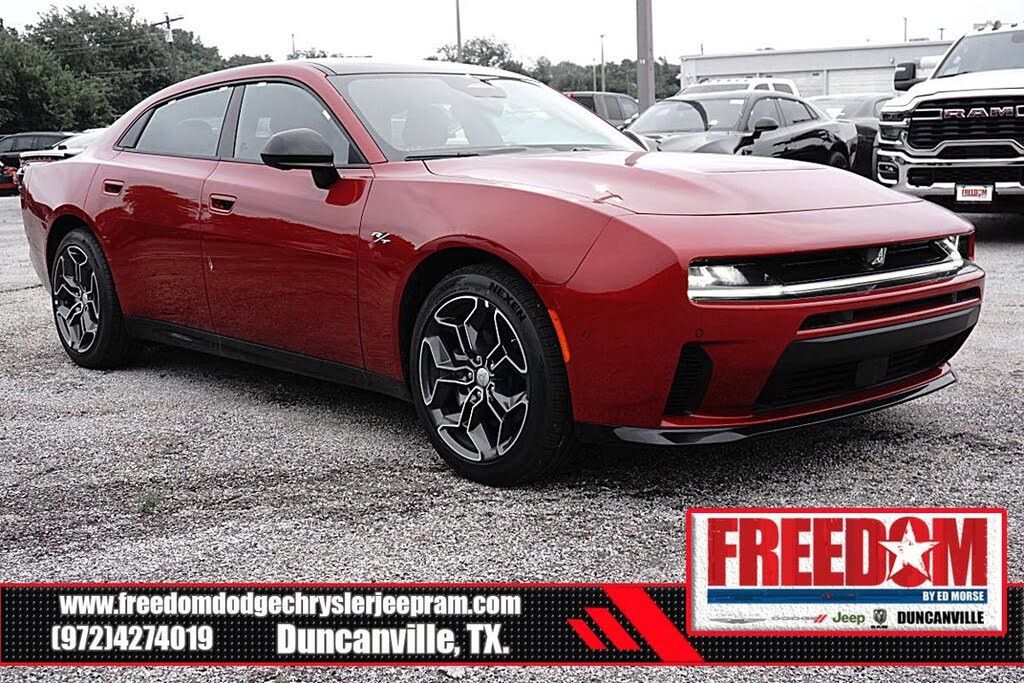 2026 DODGE Charger - photo 7