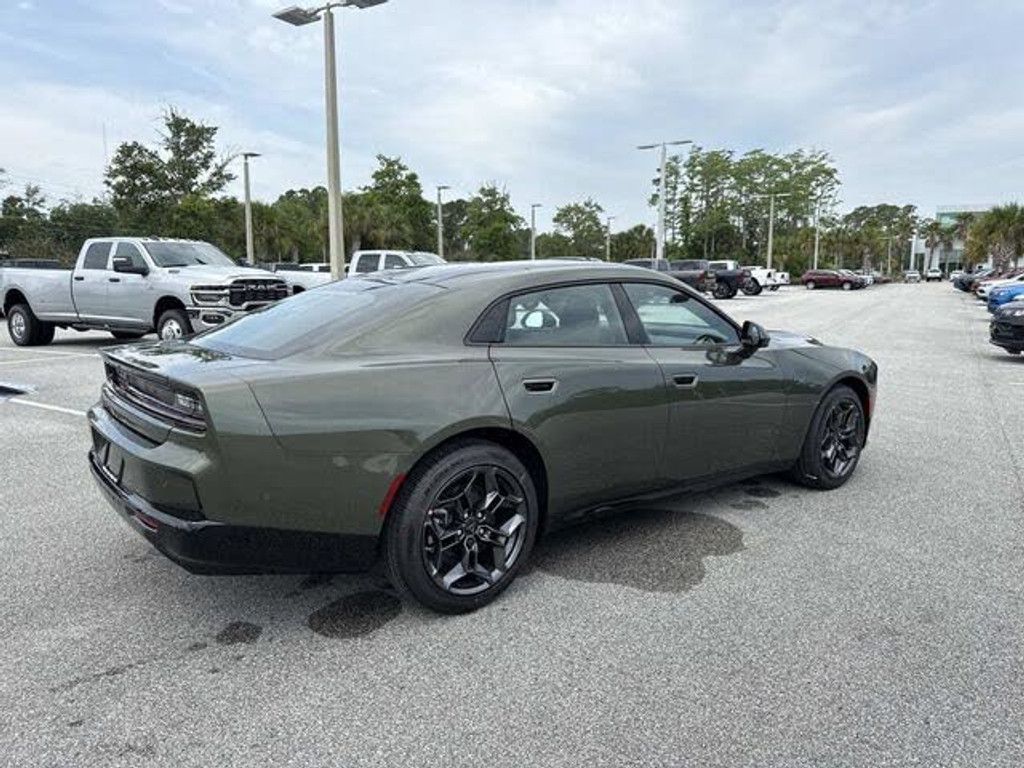 2026 DODGE Charger - photo 3