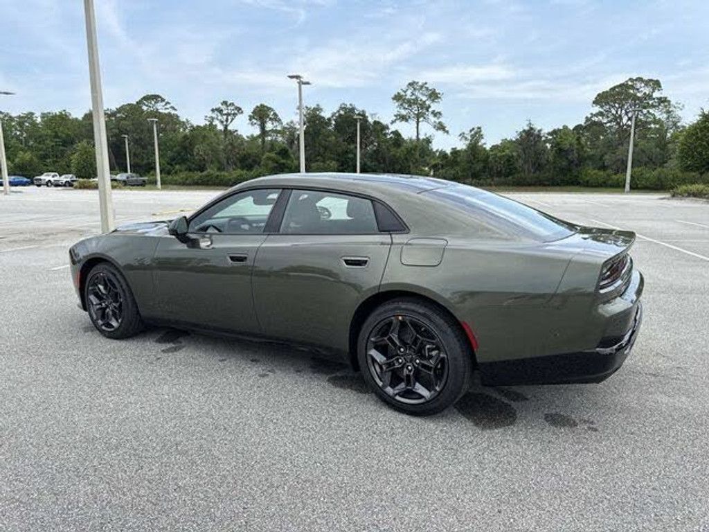 2026 DODGE Charger - photo 5