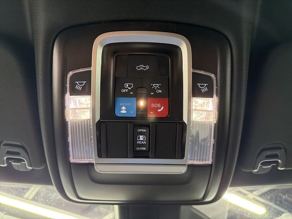 2026 RAM 1500 - photo 8