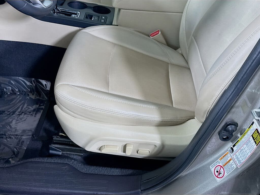 2019 SUBARU Outback - photo 26