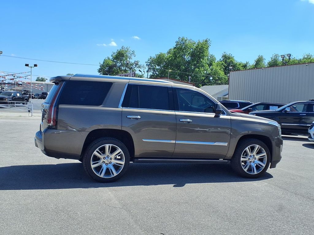 2016 CADILLAC Escalade - photo 24