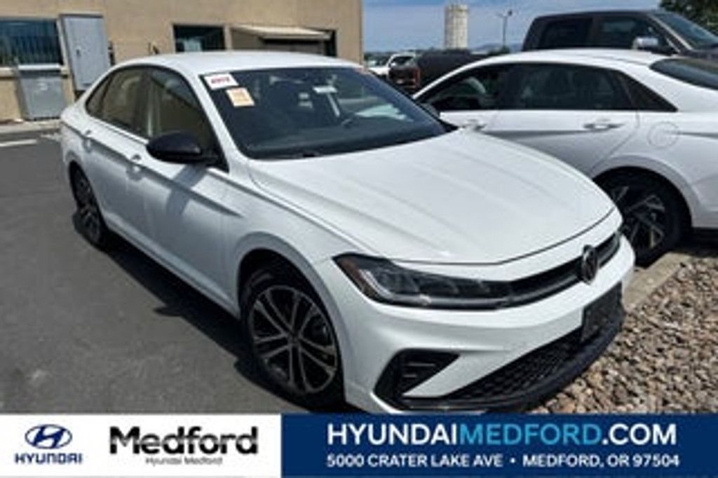 2025 Volkswagen Jetta Sport