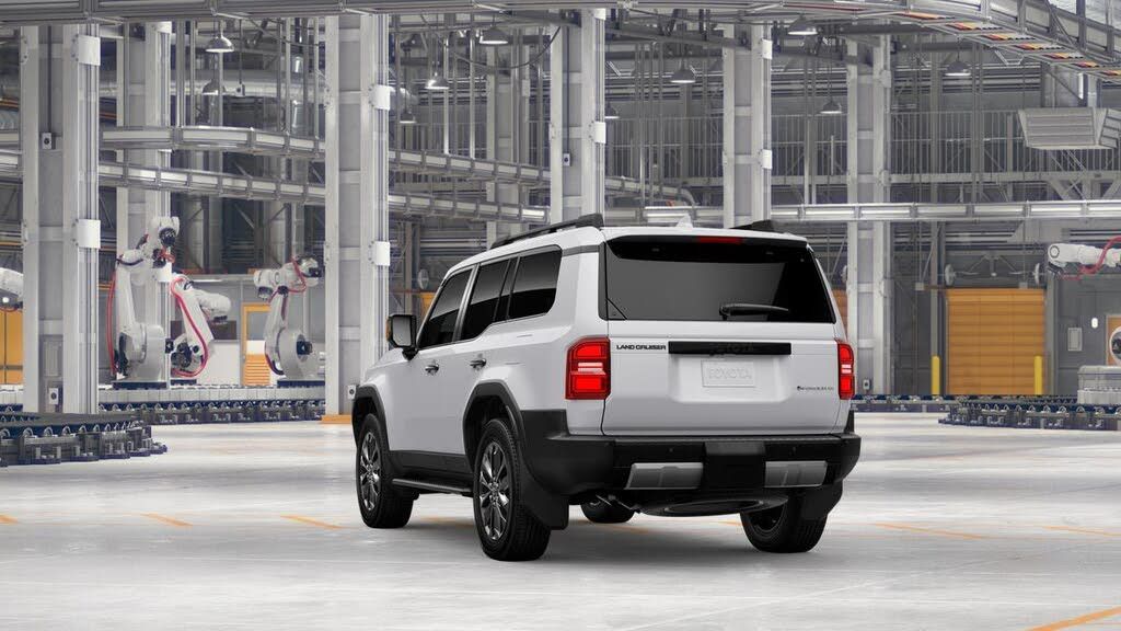 2026 TOYOTA Land Cruiser - photo 14