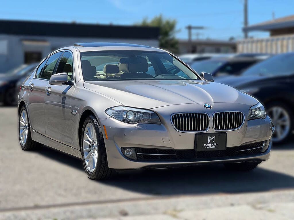 2013 BMW 535i 535i sedan rwd for sale at Marshall Motors