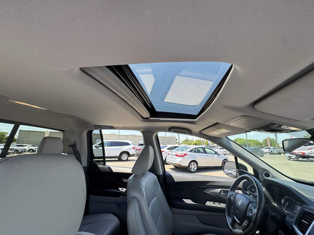 2018 HONDA Ridgeline - photo 18