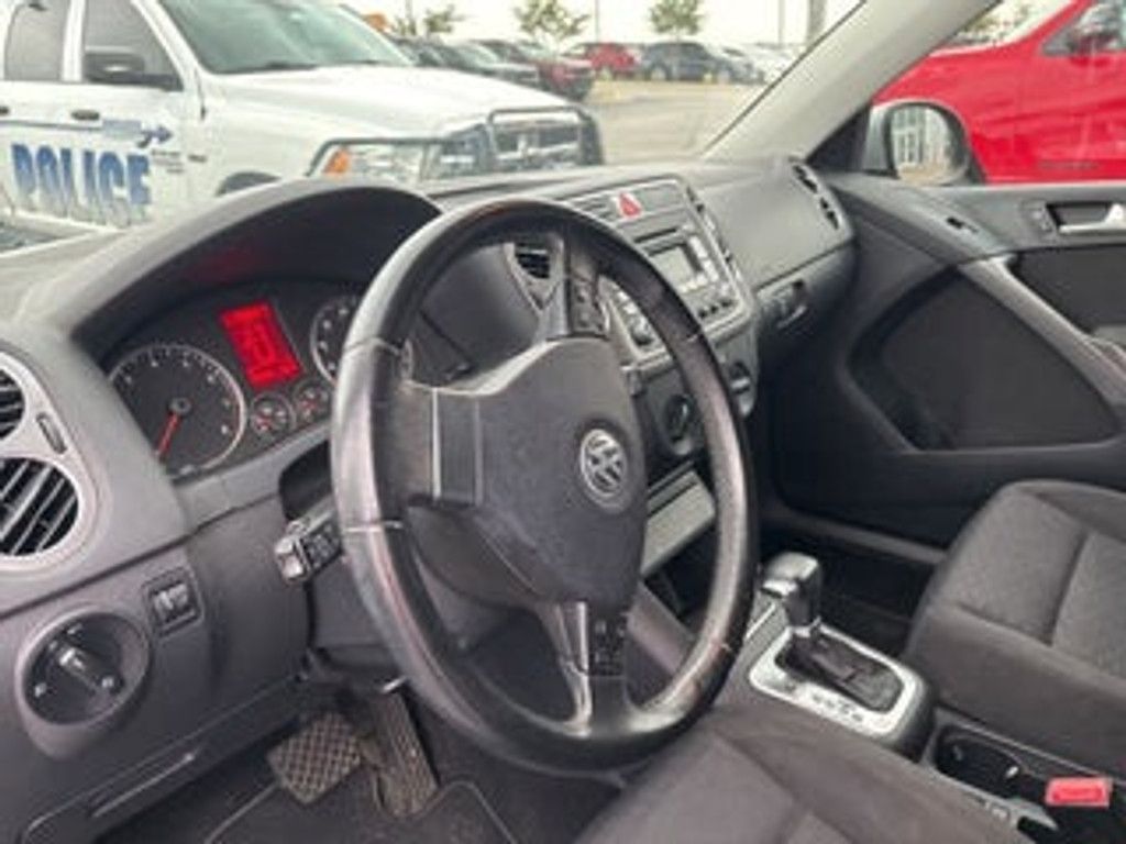 2009 Volkswagen Tiguan S