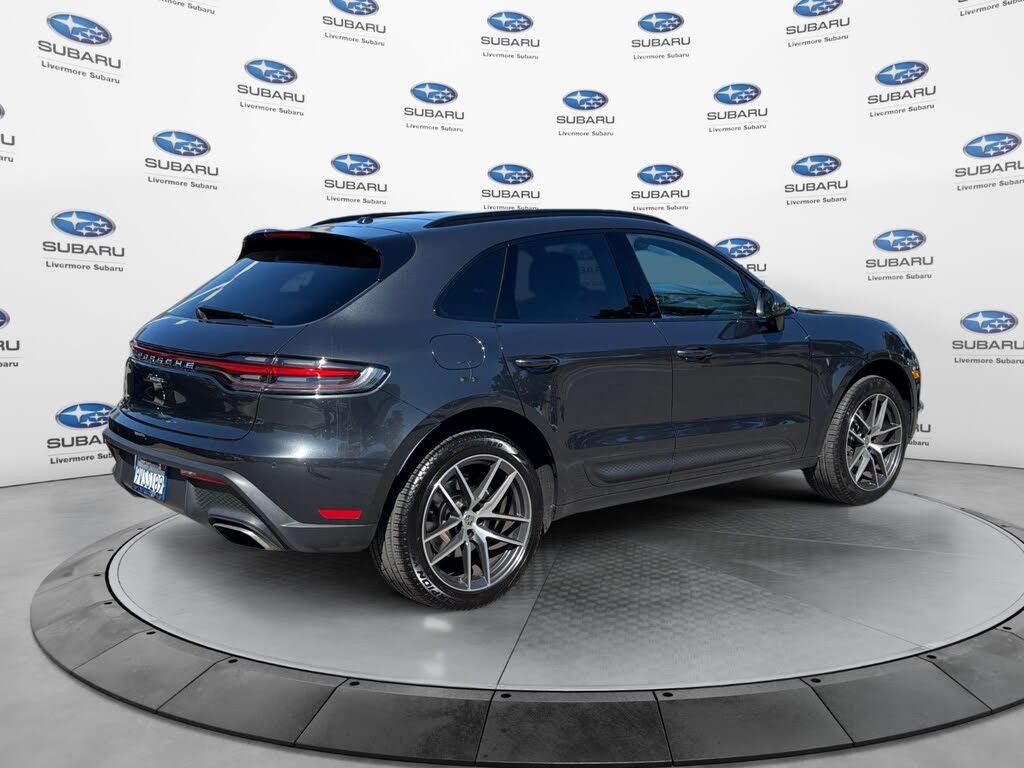 2025 PORSCHE Macan - photo 5